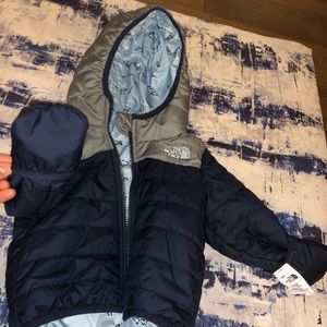 THE NORTH FACE reversible baby jacket